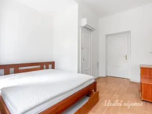 Pronájem bytu 2+1, Praha - Nusle, V podluží, 72 m2