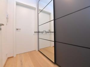 Pronájem bytu 1+kk, Praha - Velká Chuchle, Na hvězdárně, 48 m2