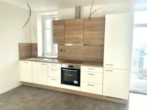 Pronájem bytu 3+kk, Hluboká nad Vltavou, Masarykova, 83 m2