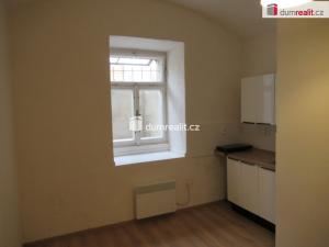 Pronájem bytu 1+1, Praha - Smíchov, Holečkova, 29 m2