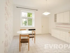 Prodej bytu 1+1, Pardubice - Zelené Předměstí, Železničního pluku, 49 m2