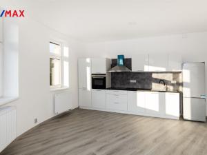 Prodej činžovního domu, Ústí nad Labem - Předlice, náměstí Prokopa Velikého, 576 m2