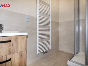 Prodej činžovního domu, Ústí nad Labem - Předlice, náměstí Prokopa Velikého, 576 m2