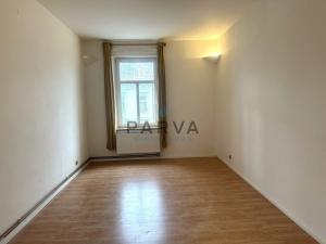 Pronájem bytu 3+kk, Plzeň, Koterovská, 67 m2