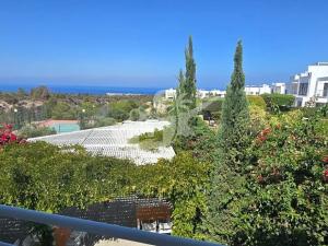 Prodej bytu 1+kk, Agios Amvrosios Keryneias, Kypr, 44 m2