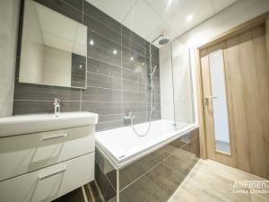 Prodej bytu 3+kk, Třebíč - Borovina, Zahraničního odboje, 56 m2