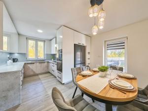 Prodej bytu 4+kk, Trutnov - Horní Staré Město, Horská, 127 m2