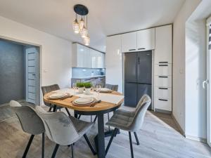 Prodej bytu 4+kk, Trutnov - Horní Staré Město, Horská, 127 m2