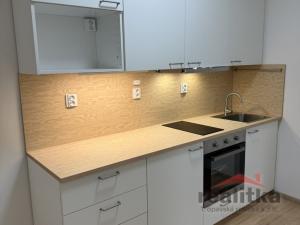 Pronájem bytu 2+1, Opava, Otická, 42 m2