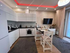 Prodej bytu 2+kk, Praha, Horní, 49 m2