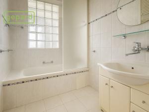 Prodej bytu 3+1, Březová, Sklářská, 60 m2