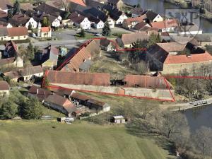 Prodej historického objektu, Tchořovice, 4000 m2