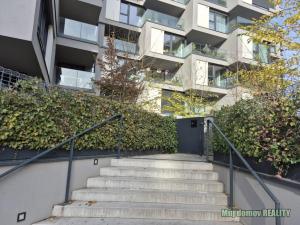 Pronájem bytu 2+kk, Praha - Strašnice, Ramonova, 58 m2