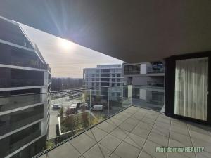 Pronájem bytu 2+kk, Praha - Strašnice, Ramonova, 58 m2