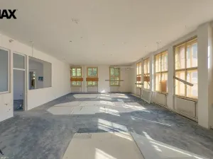 Prodej výrobních prostor, Úpice, Dr. Teuchmanna, 1817 m2