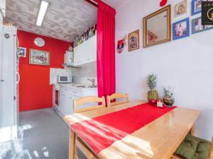 Prodej bytu 3+1, Praha - Zbraslav, Ke Kamínce, 70 m2