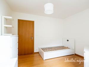 Pronájem bytu 4+kk, Praha - Vysočany, Na vysočanských vinicích, 118 m2