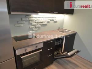 Pronájem bytu 1+kk, Praha - Hloubětín, Modrého, 35 m2