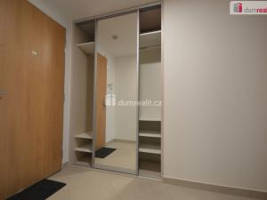 Pronájem bytu 2+kk, Praha - Třebonice, K metru, 56 m2