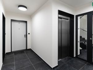 Pronájem bytu 2+kk, Brno - Komárov, Komárovská, 61 m2