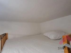 Pronájem bytu 1+kk, Praha - Žižkov, Jagellonská, 34 m2