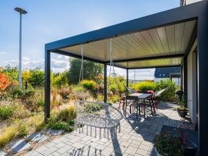 Prodej rodinného domu, Lužce, 170 m2