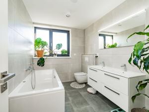 Prodej rodinného domu, Lužce, 170 m2