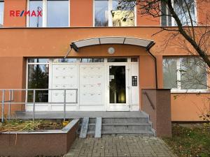 Pronájem bytu 3+kk, Kladno, Děčínská, 64 m2