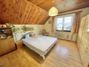 Prodej rodinného domu, Stachy, 230 m2