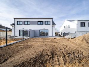 Prodej bytu 5+kk, Boršov nad Vltavou - Poříčí, Severní, 121 m2