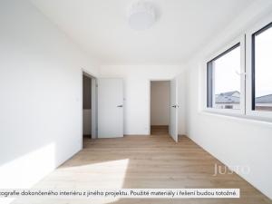 Prodej bytu 5+kk, Boršov nad Vltavou - Poříčí, Severní, 121 m2