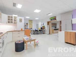 Prodej komerční nemovitosti, Havlíčkův Brod, V Rámech, 1081 m2