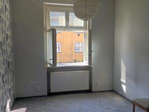 Pronájem bytu 2+kk, Praha - Žižkov, Žerotínova, 46 m2