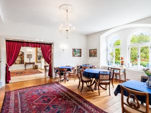 Prodej restaurace, Radnice, Pivovarská, 377 m2