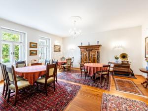 Prodej restaurace, Radnice, Pivovarská, 377 m2