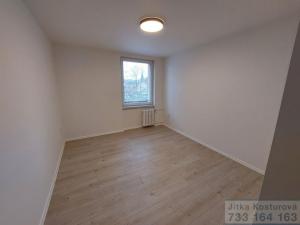 Pronájem bytu 2+1, Krnov - Pod Bezručovým vrchem, Budovatelů, 53 m2