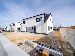 Prodej rodinného domu, Boršov nad Vltavou - Poříčí, Severní, 121 m2