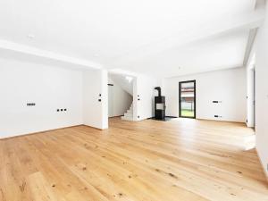 Prodej rodinného domu, Praha - Horní Počernice, Bříšťanská, 218 m2