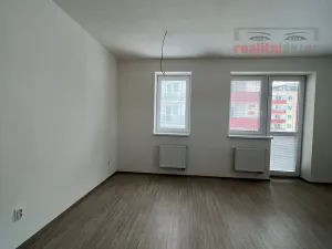 Pronájem bytu 1+kk, Brno, Hlinecká, 30 m2
