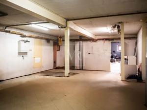 Prodej vícegeneračního domu, Sulice, Hlavní, 370 m2