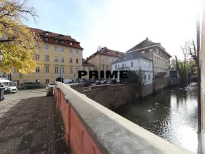 Pronájem bytu 3+1, Praha - Malá Strana, Hroznová, 73 m2