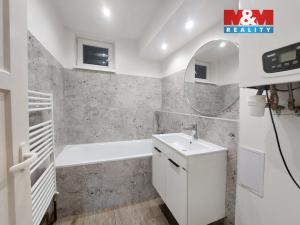 Pronájem bytu 2+kk, Praha - Žižkov, Biskupcova, 44 m2