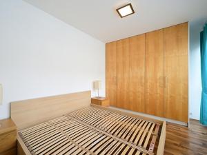 Pronájem bytu 3+kk, Praha - Kobylisy, Ke Stírce, 72 m2