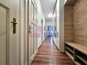 Prodej bytu 4+1, Opava - Předměstí, Zborovská, 104 m2