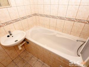 Prodej bytu 2+1, Louny, Petra Obrovce, 61 m2