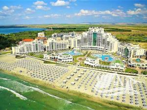 Prodej bytu 2+kk, Pomorie, Bulharsko, 56 m2