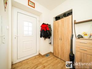 Prodej obchodního prostoru, Neratovice, Hlavní, 620 m2