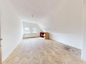 Prodej bytu 2+1, Karlovy Vary, Petřín, 60 m2