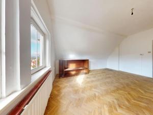 Prodej bytu 2+1, Karlovy Vary, Petřín, 60 m2