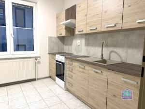 Prodej bytu 2+1, Měčín, Sadová, 67 m2